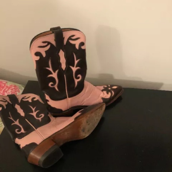 🎉 Host Pick 🎉 Lucchese Women’s Cowboy Boots - Full Quill Ostrich - Picture 2 of 4